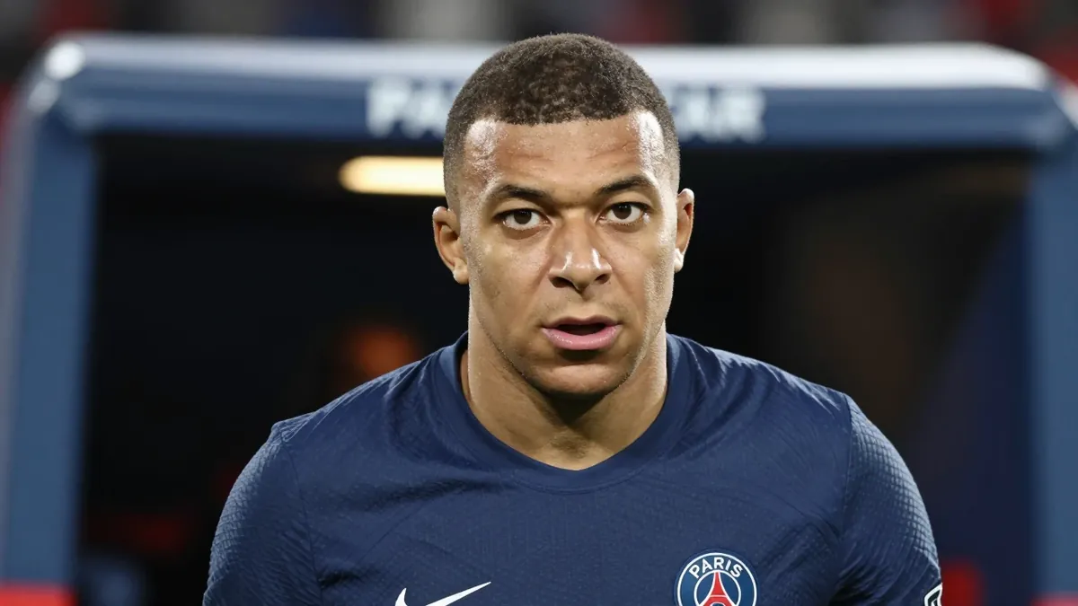 Ligue 1 champions Paris Saint-Germain host league leaders AS Monaco on Friday at the Parc des Princes, aiming for their...
