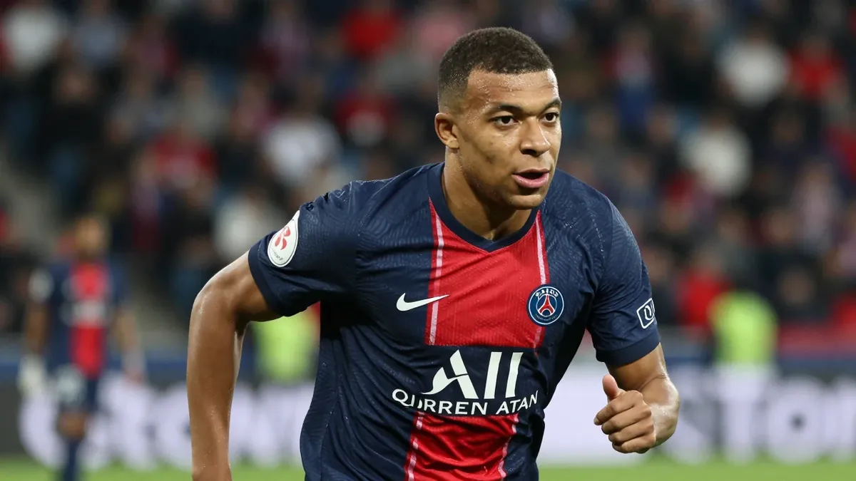 Paris Saint-Germain has replaced the departures of Lee, Ramos and Barcola with the signings of Torres, Akliouche and...