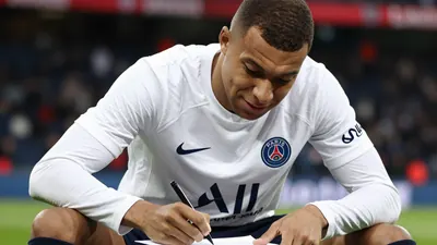 Paris Saint-Germain conclut l'accord avec Monaco, Maghnes Akliouche devient la nouvelle recrue