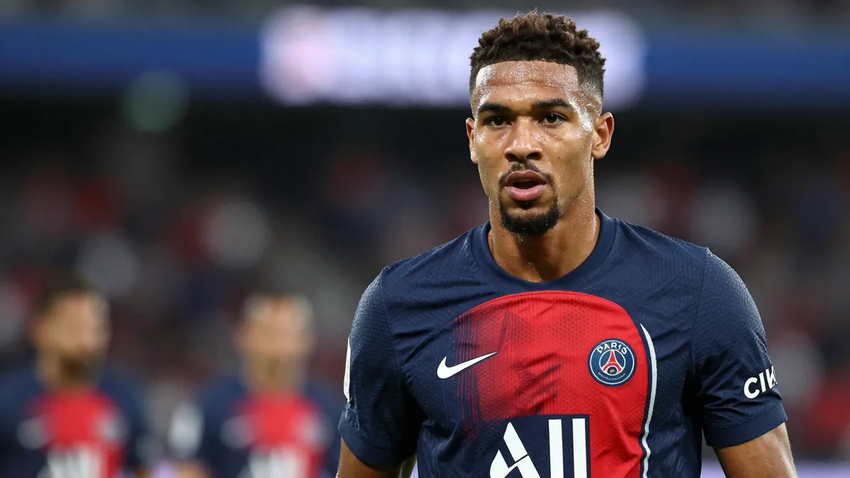 Le Paris Saint-Germain a finalisé l'arrivée de Ferran Torres en provenance du FC Barcelone pour un montant de 50 millions...
